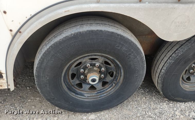 image for item OK9576 2003 Wells Cargo CVC3625  enclosed cargo trailer