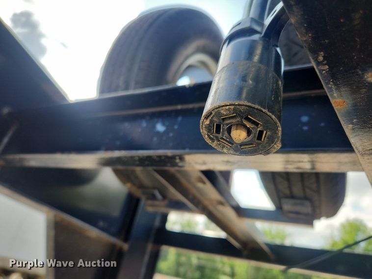 image for item OK9585 2013 Big Tex 22GN-28BK+5CP  equipment trailer