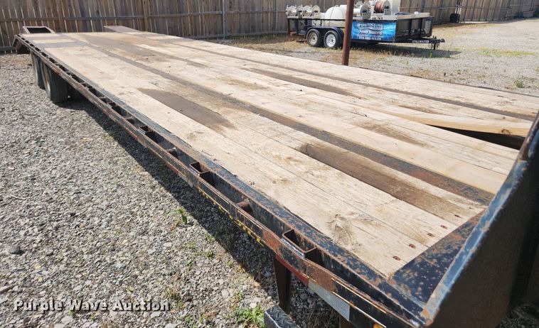 image for item OK9585 2013 Big Tex 22GN-28BK+5CP  equipment trailer