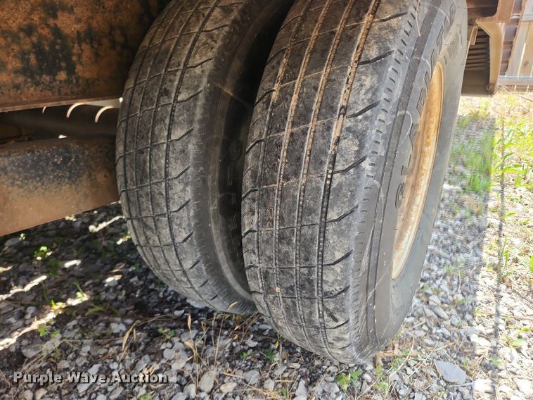 image for item OK9585 2013 Big Tex 22GN-28BK+5CP  equipment trailer