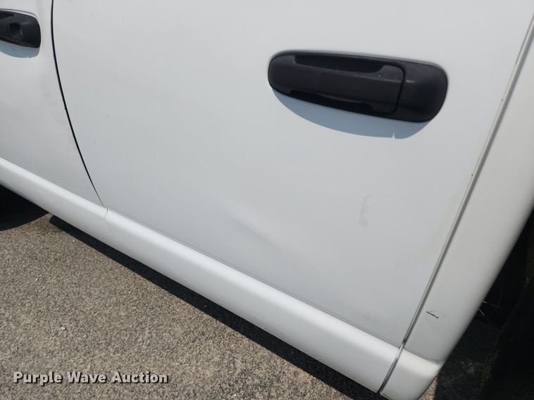 image for item OK9599 2010 Dodge Ram 3500  Quad Cab utility bed pickup truck