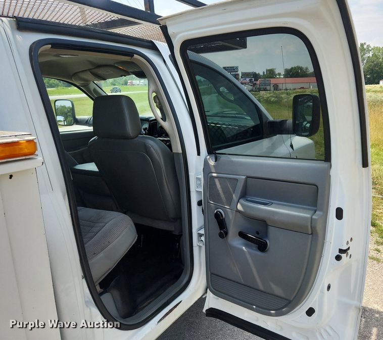 image for item OK9599 2010 Dodge Ram 3500  Quad Cab utility bed pickup truck