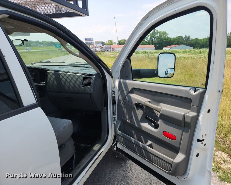 image for item OK9599 2010 Dodge Ram 3500  Quad Cab utility bed pickup truck