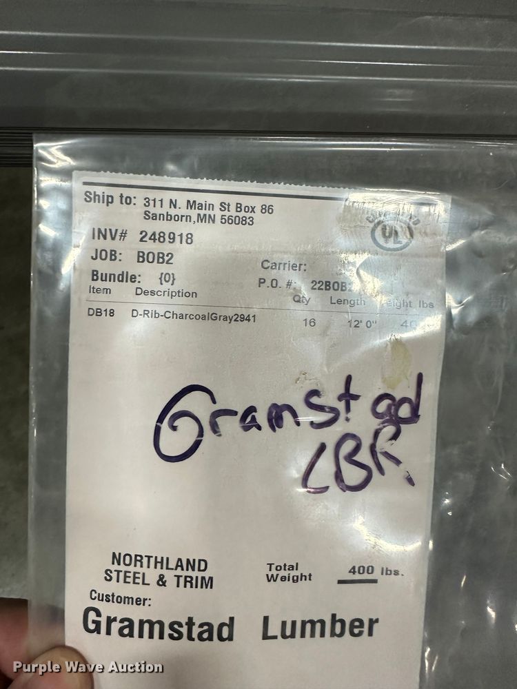 image for item ZA0248 (16) sheets of metal siding/roofing