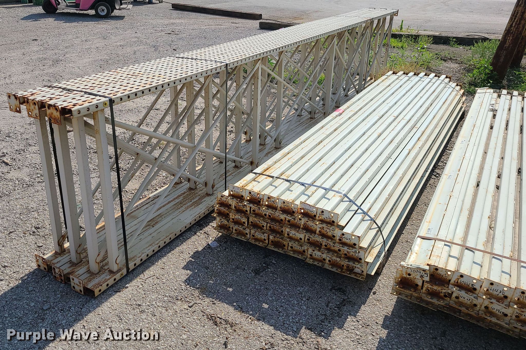 Pallet racking in Kansas City, MO Item BR9823 sold Purple Wave