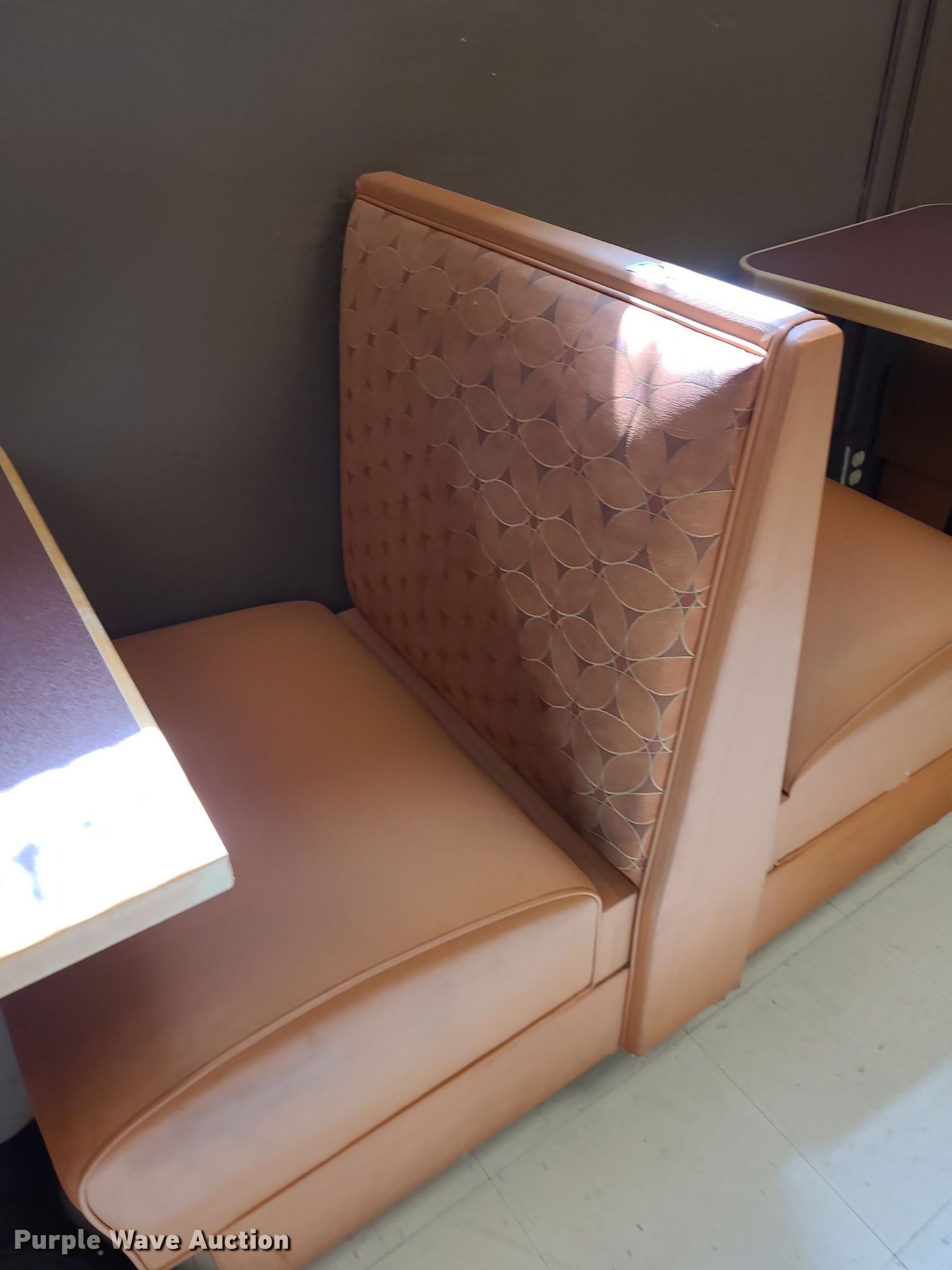 Restaurant furniture in Topeka, KS Item NX9613 sold Purple Wave