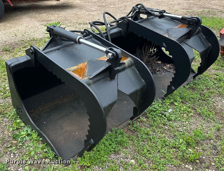 image for item AF9647 Skid steer grapple bucket