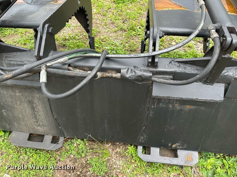 image for item AF9647 Skid steer grapple bucket
