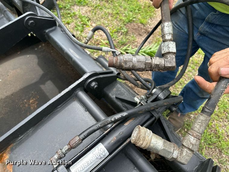 image for item AF9647 Skid steer grapple bucket