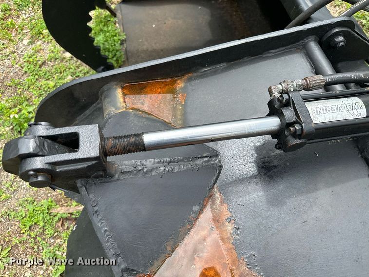image for item AF9647 Skid steer grapple bucket