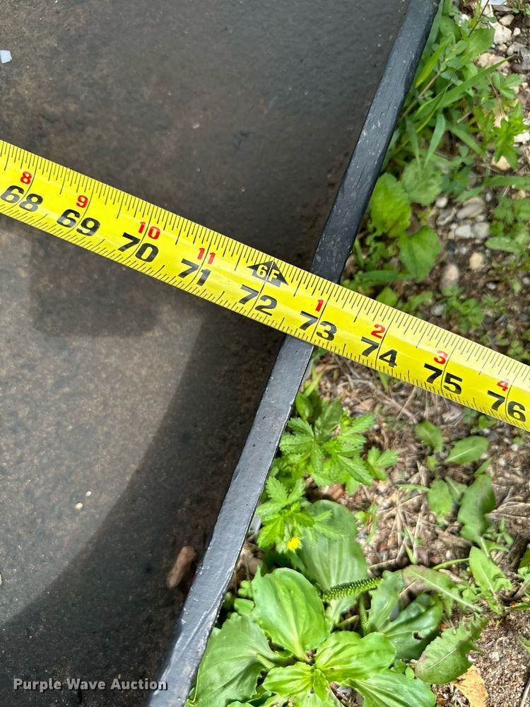 image for item AF9647 Skid steer grapple bucket