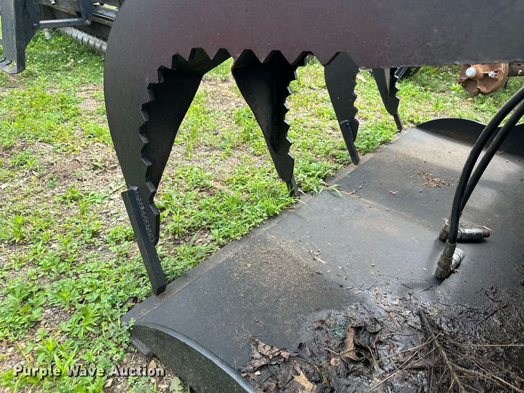 image for item AF9647 Skid steer grapple bucket