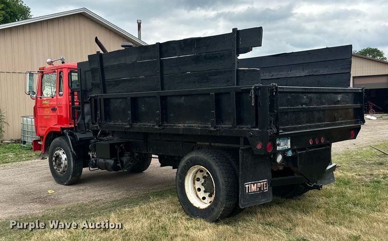 image for item AF9651 1999 Mack Manager  dump truck