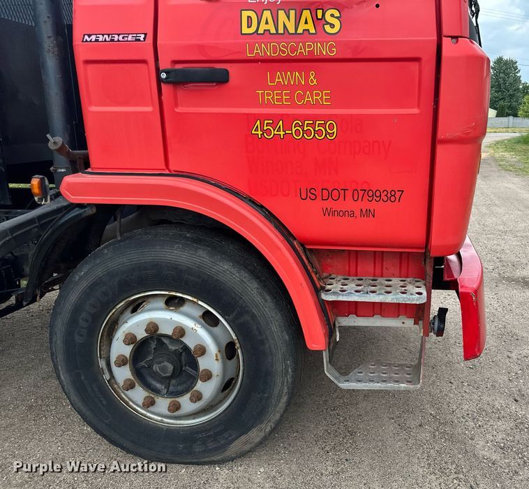 image for item AF9651 1999 Mack Manager  dump truck