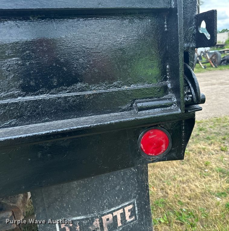 image for item AF9651 1999 Mack Manager  dump truck