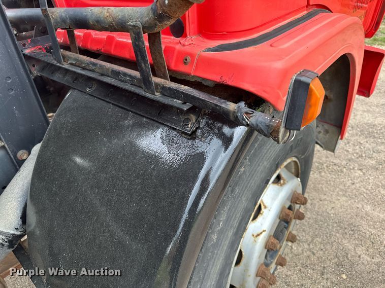 image for item AF9651 1999 Mack Manager  dump truck