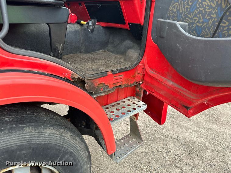 image for item AF9651 1999 Mack Manager  dump truck