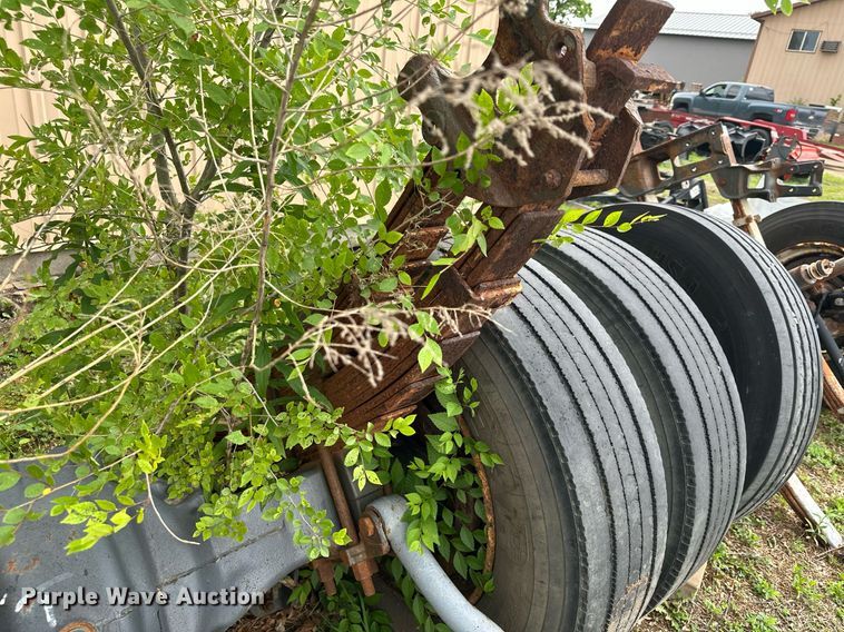 image for item AF9651 1999 Mack Manager  dump truck