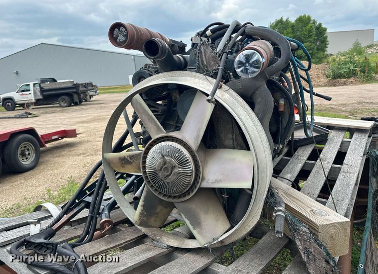 image for item AF9651 1999 Mack Manager  dump truck