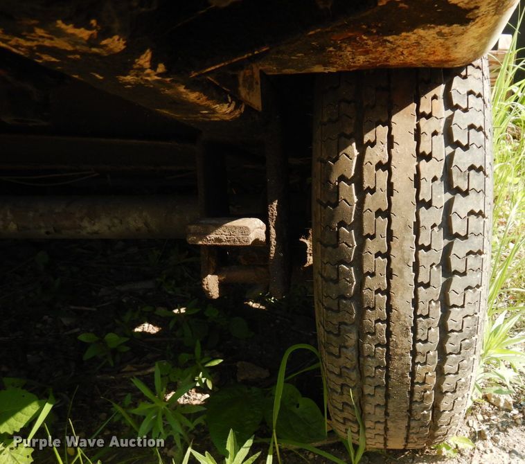 image for item AF9653 (2) air compressors