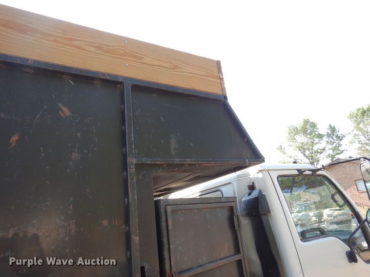 image for item AF9654 1996 Isuzu NPR  dump truck