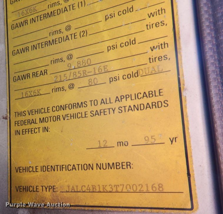 image for item AF9654 1996 Isuzu NPR  dump truck