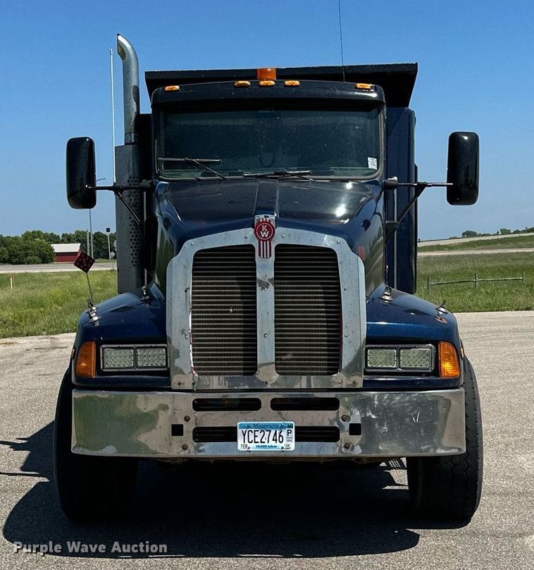 image for item AF9655 1992 Kenworth T600  dump truck