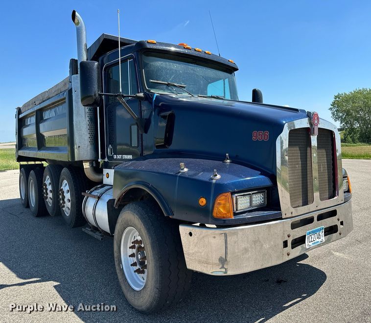 image for item AF9655 1992 Kenworth T600  dump truck