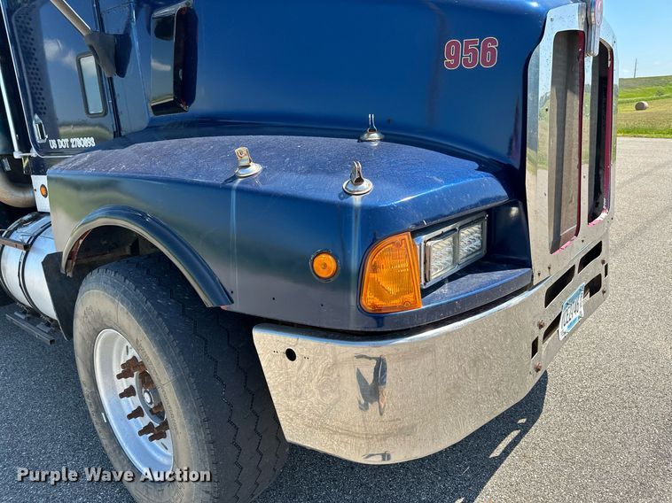 image for item AF9655 1992 Kenworth T600  dump truck