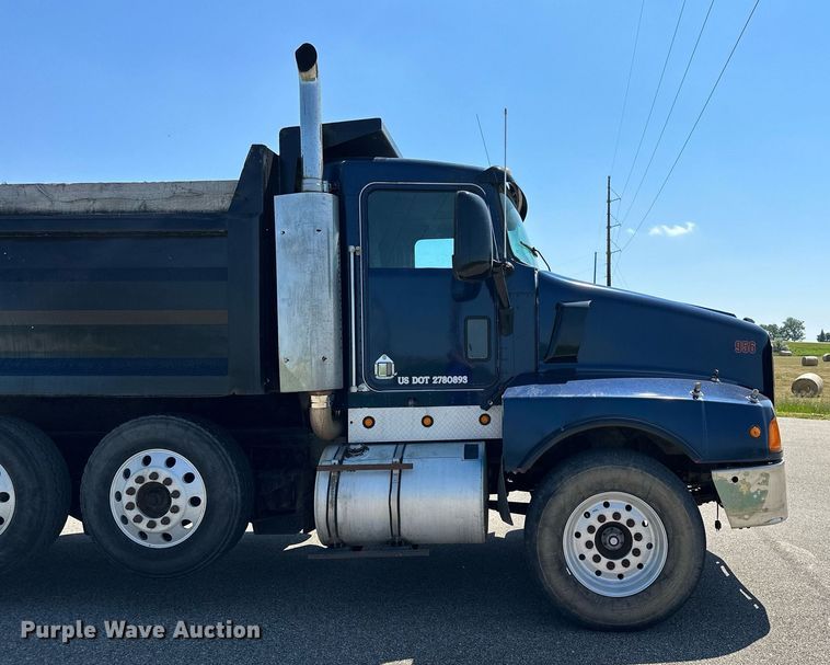 image for item AF9655 1992 Kenworth T600  dump truck