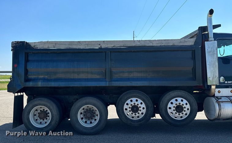image for item AF9655 1992 Kenworth T600  dump truck