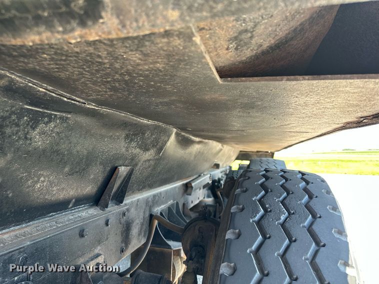 image for item AF9655 1992 Kenworth T600  dump truck