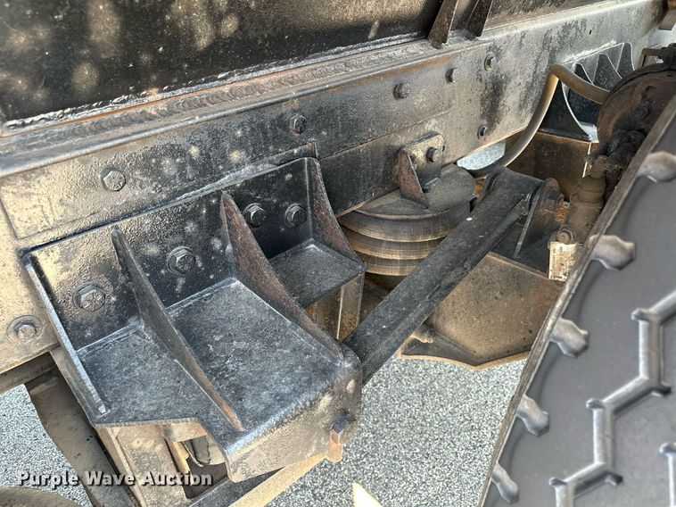 image for item AF9655 1992 Kenworth T600  dump truck