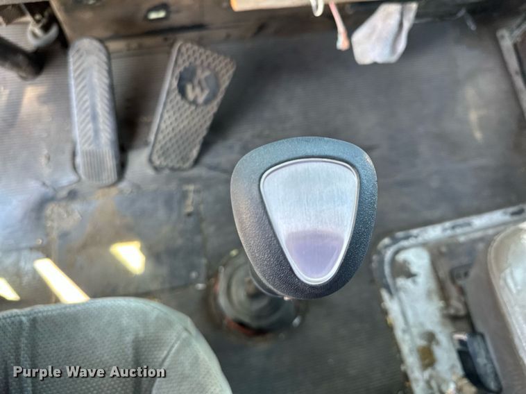 image for item AF9655 1992 Kenworth T600  dump truck