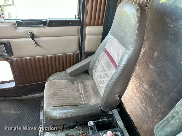 image for item AF9655 1992 Kenworth T600  dump truck