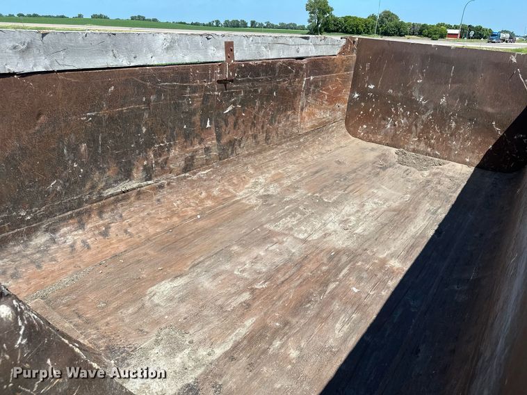 image for item AF9655 1992 Kenworth T600  dump truck