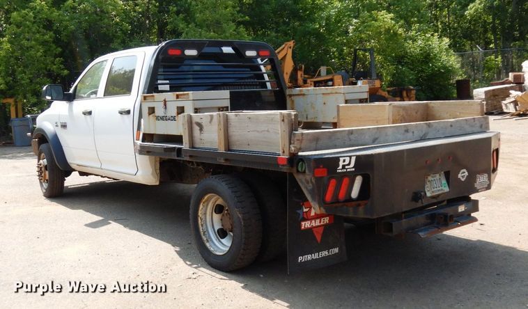 image for item AF9657 2012 Dodge Ram 4500HD  Crew Cab flatbed truck