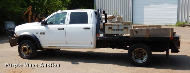 image for item AF9657 2012 Dodge Ram 4500HD  Crew Cab flatbed truck