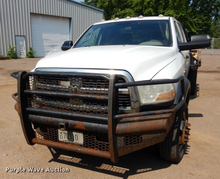 image for item AF9657 2012 Dodge Ram 4500HD  Crew Cab flatbed truck