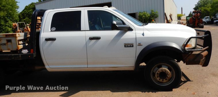 image for item AF9657 2012 Dodge Ram 4500HD  Crew Cab flatbed truck