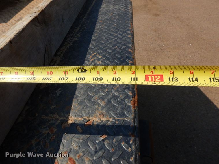 image for item AF9657 2012 Dodge Ram 4500HD  Crew Cab flatbed truck