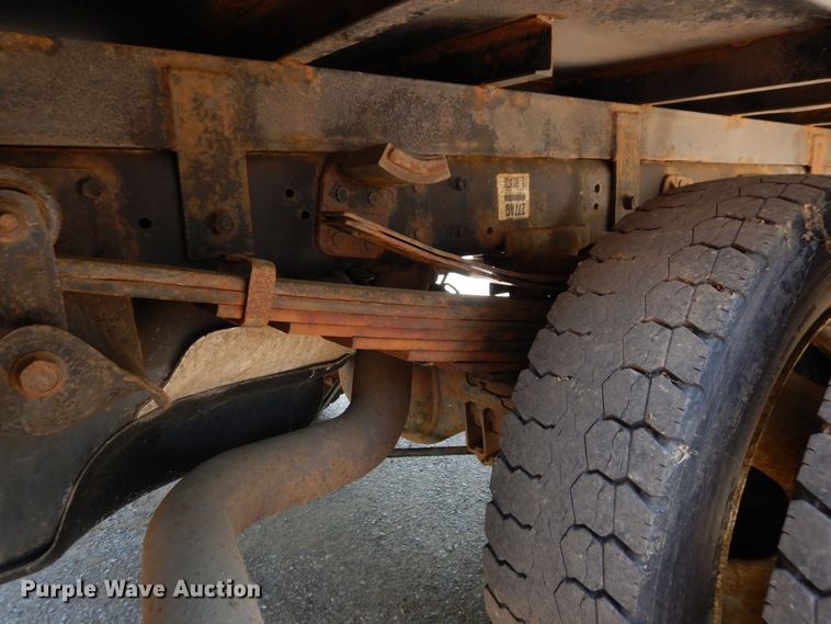 image for item AF9657 2012 Dodge Ram 4500HD  Crew Cab flatbed truck