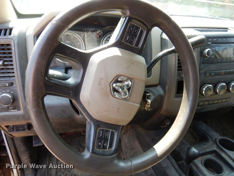 image for item AF9657 2012 Dodge Ram 4500HD  Crew Cab flatbed truck