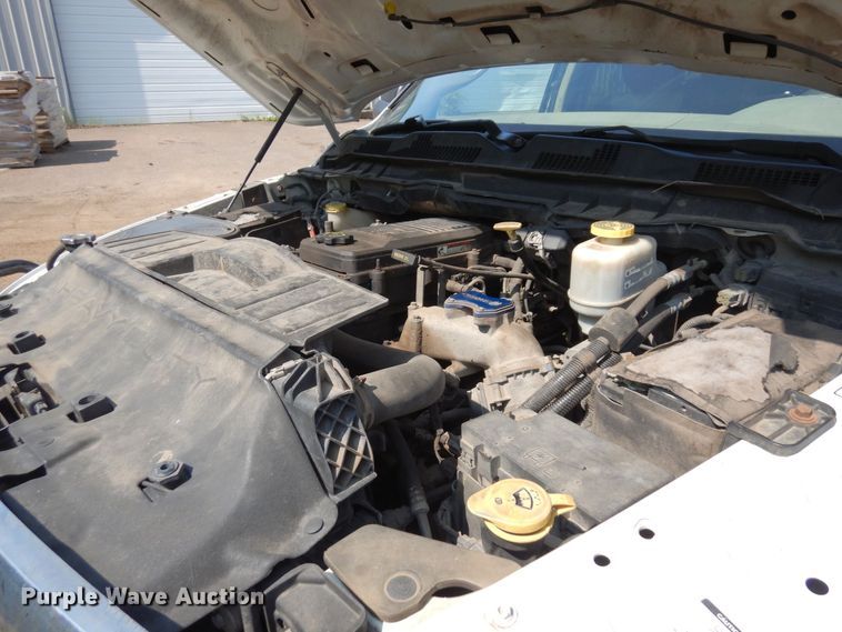 image for item AF9657 2012 Dodge Ram 4500HD  Crew Cab flatbed truck