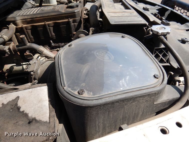 image for item AF9657 2012 Dodge Ram 4500HD  Crew Cab flatbed truck