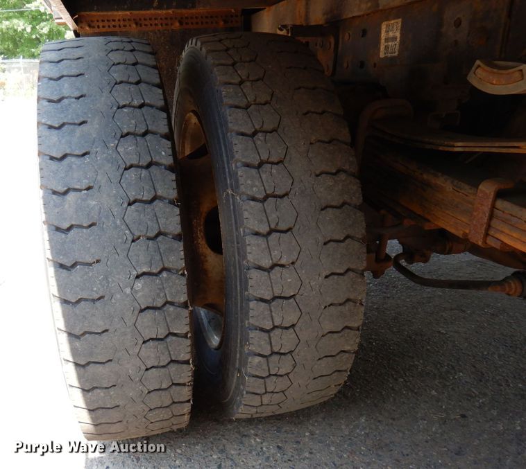 image for item AF9657 2012 Dodge Ram 4500HD  Crew Cab flatbed truck