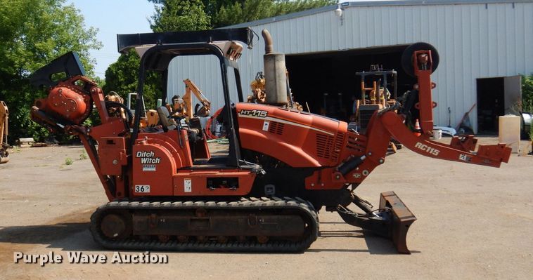 image for item AF9658 2004 Ditch Witch HT115  cable plow