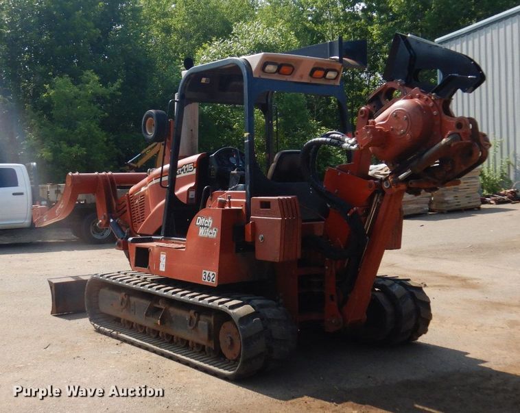 image for item AF9658 2004 Ditch Witch HT115  cable plow