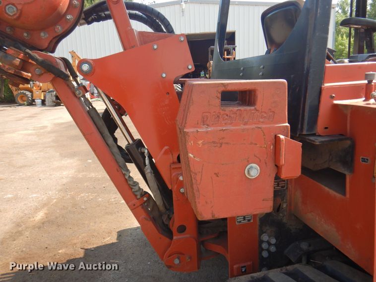 image for item AF9658 2004 Ditch Witch HT115  cable plow