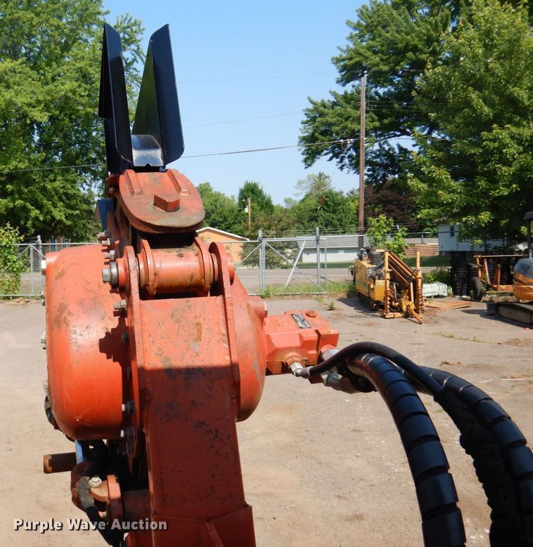 image for item AF9658 2004 Ditch Witch HT115  cable plow